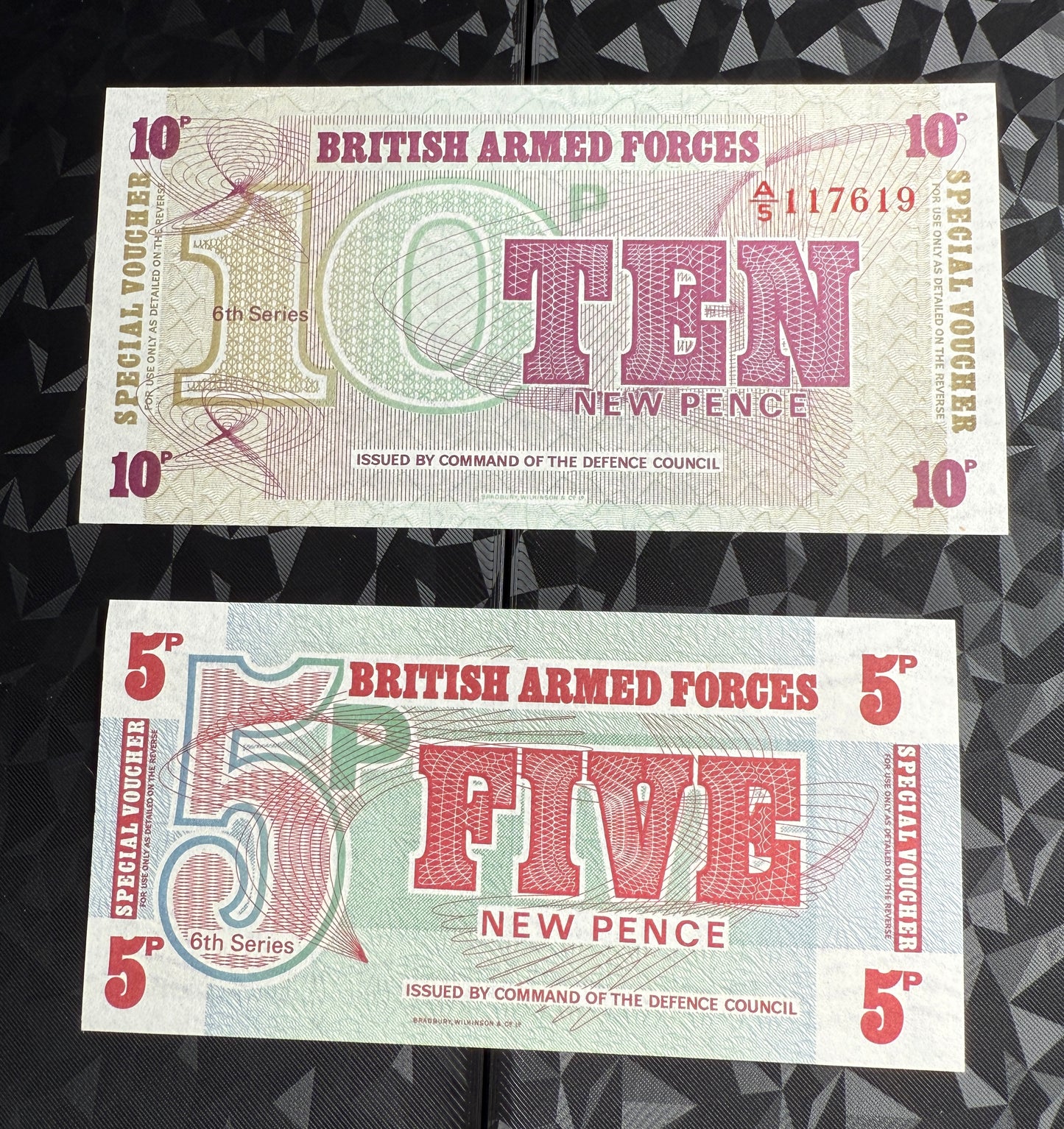 Great Britain - 10 and 5 new pence bundle - 32